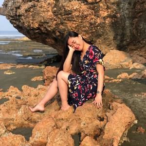 Meet your Posher, Anne